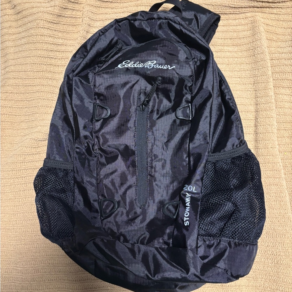 Eddie Bauer stowaway 20L backpack